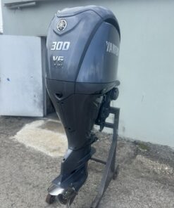 2022 300 HP 300HP YAMAHA FOUR STROKE OUTBOARD MOTOR