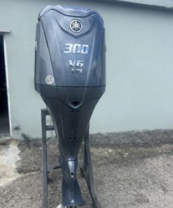 2022 300 HP 300HP YAMAHA FOUR STROKE OUTBOARD MOTOR
