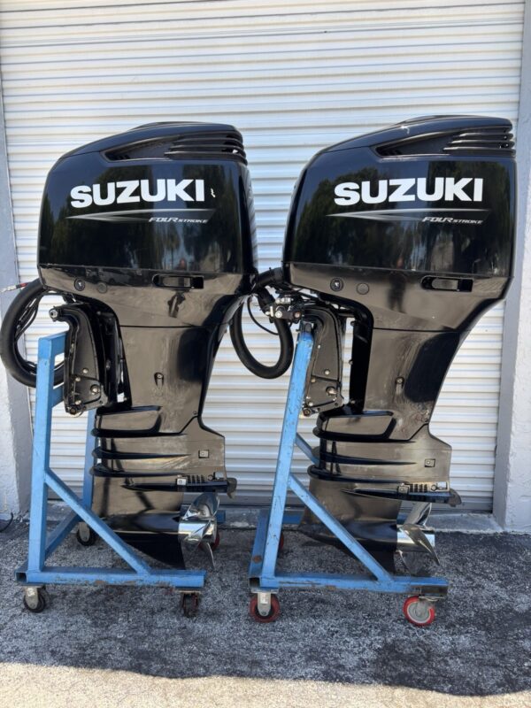 Pair of 2022 Suzuki DF300AP 300 HP 4-Stroke EFI Outboard Motors – 30" Shaft – Complete Twin Package (210 hrs)