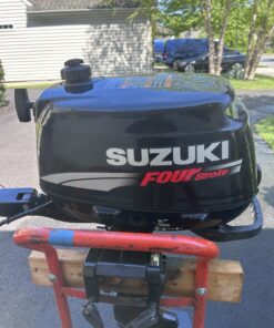 4 stroke Suzuki DF6 Outboard Motor 6hp Great Condition Low Hours.
