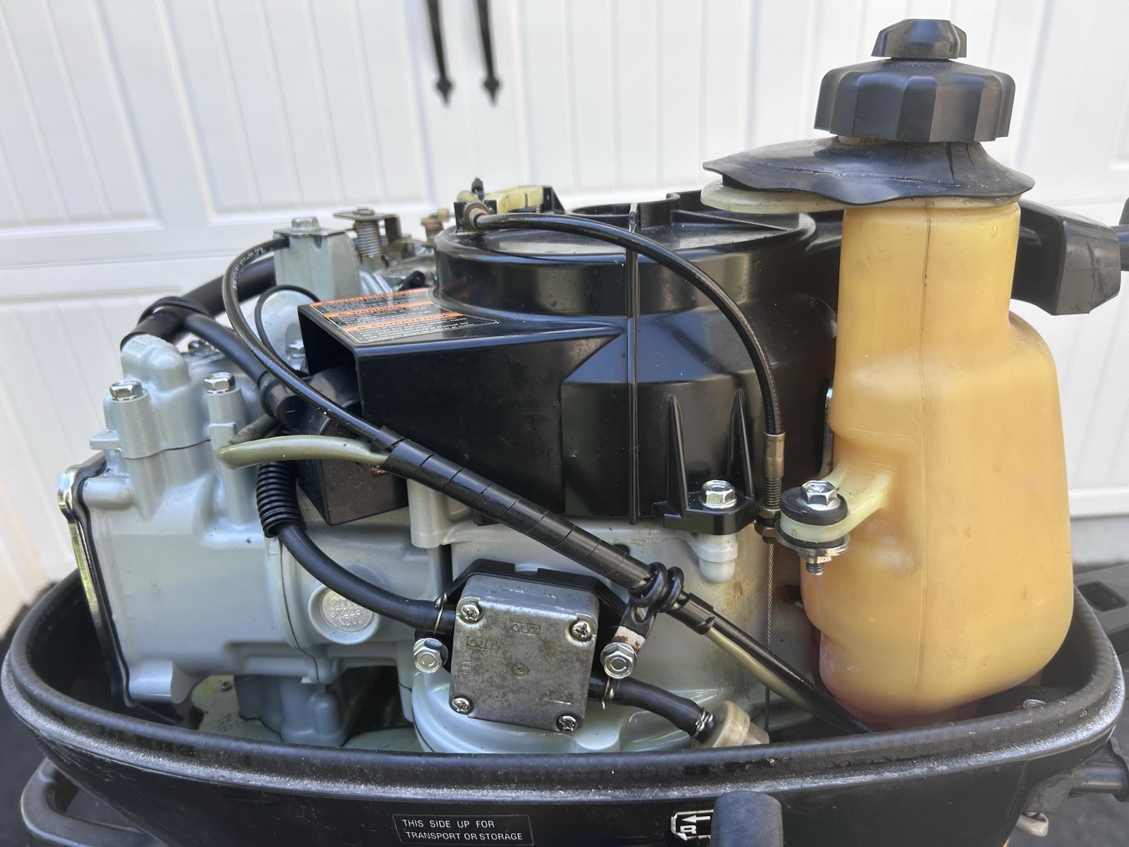 4 stroke Suzuki DF6 Outboard Motor 6hp Great Condition Low Hours.