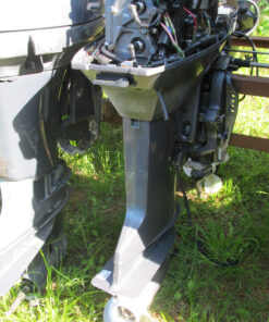 50HP Yamaha Outboard Motor w/ tiller Arm 20