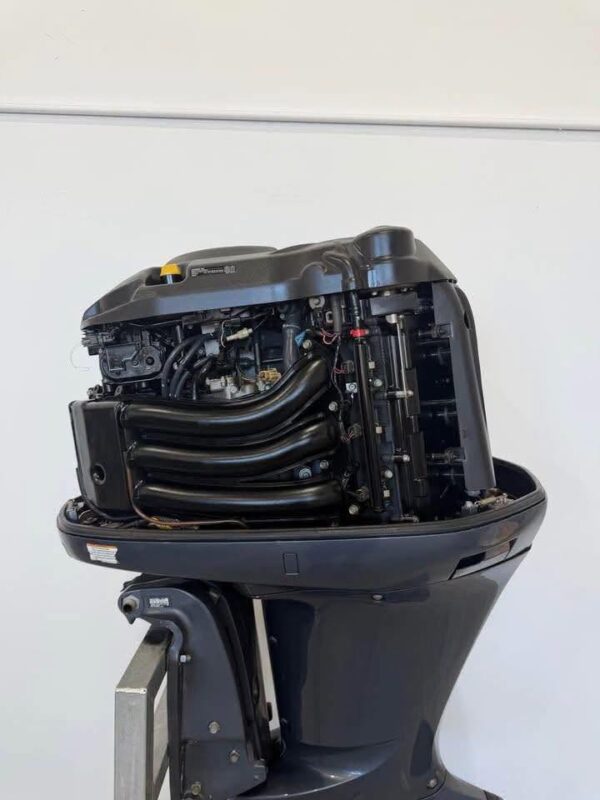 Twin Set of 2011 Yamaha F300 300 HP V6 4-Stroke EFI Outboard Motors – 25" Shaft – Digital Fly-By-Wire