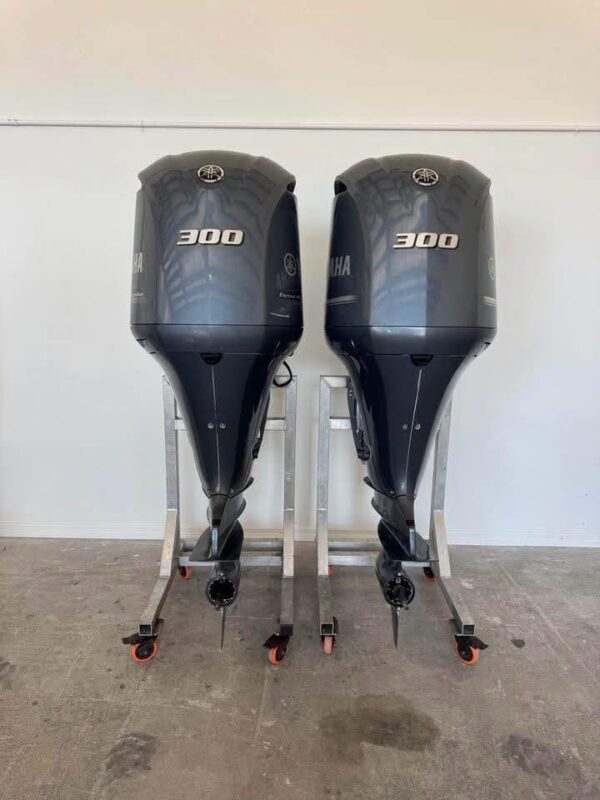 Twin Set of 2011 Yamaha F300 300 HP V6 4-Stroke EFI Outboard Motors – 25" Shaft – Digital Fly-By-Wire