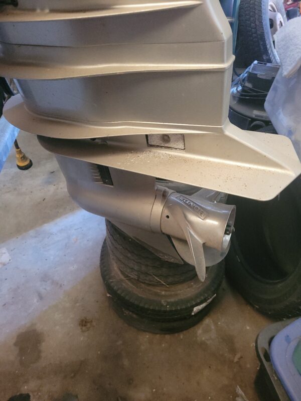 Used Pair of Honda 130 HP 4-Stroke Outboard Motors – Twin Engine Package – 24″ Shaft