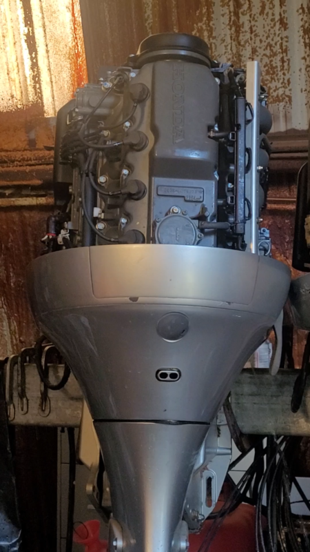 Used Pair of Honda 130 HP 4-Stroke Outboard Motors – Twin Engine Package – 24″ Shaft