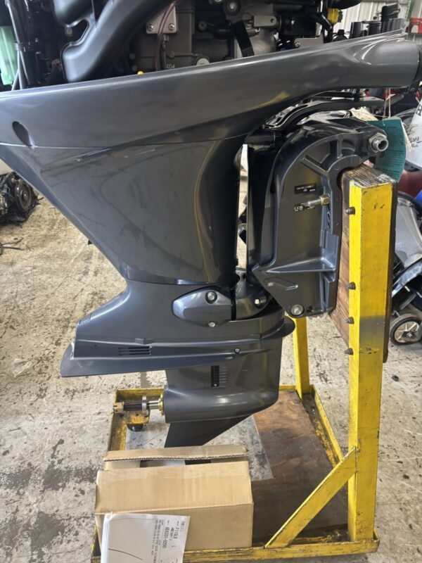 New 2025 Yamaha 115 HP EFI 4-Stroke 20″ (L) Long Shaft Outboard Motor