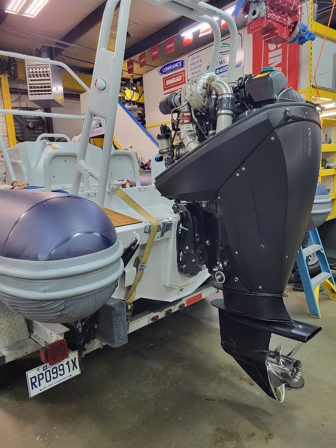 Used OXE Diesel 200HP Outboard Motor Complete Rigging Package – Low 381 Hours - Image 4