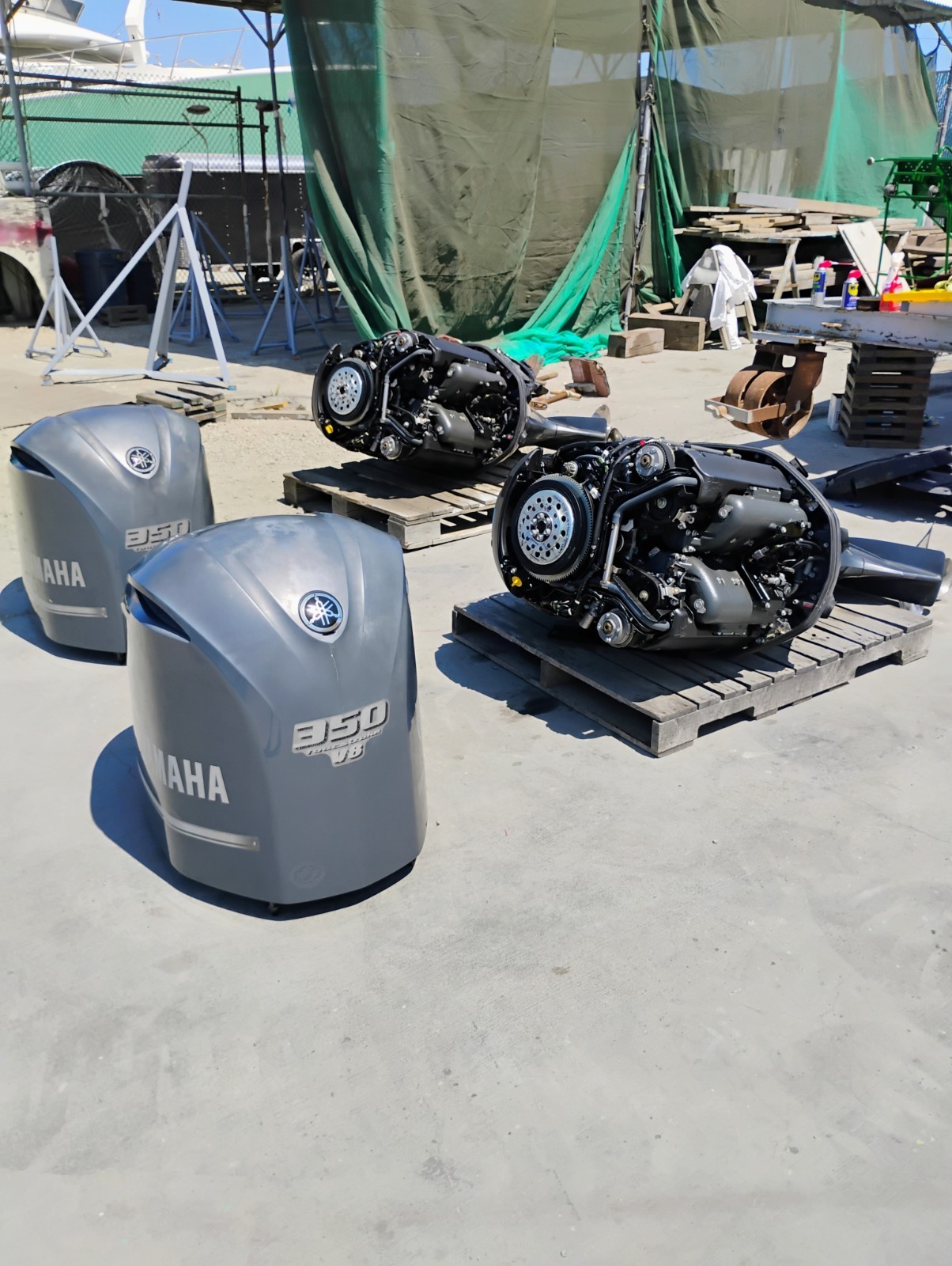 Used Pair Yamaha 350HP V8 Four Stroke Outboard Motors – 25 Inch Shaft – Low 300 Hours - Image 8