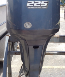 Used 2004 Yamaha F225TXRC 225HP Four Stroke Outboard Motor – 25 Inch Shaft