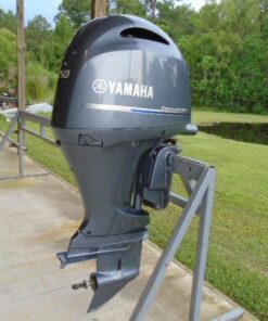 Used 2023 Yamaha F150XCA 150HP Four Stroke Outboard Motor – 25 Inch Shaft – Only 200 Hours