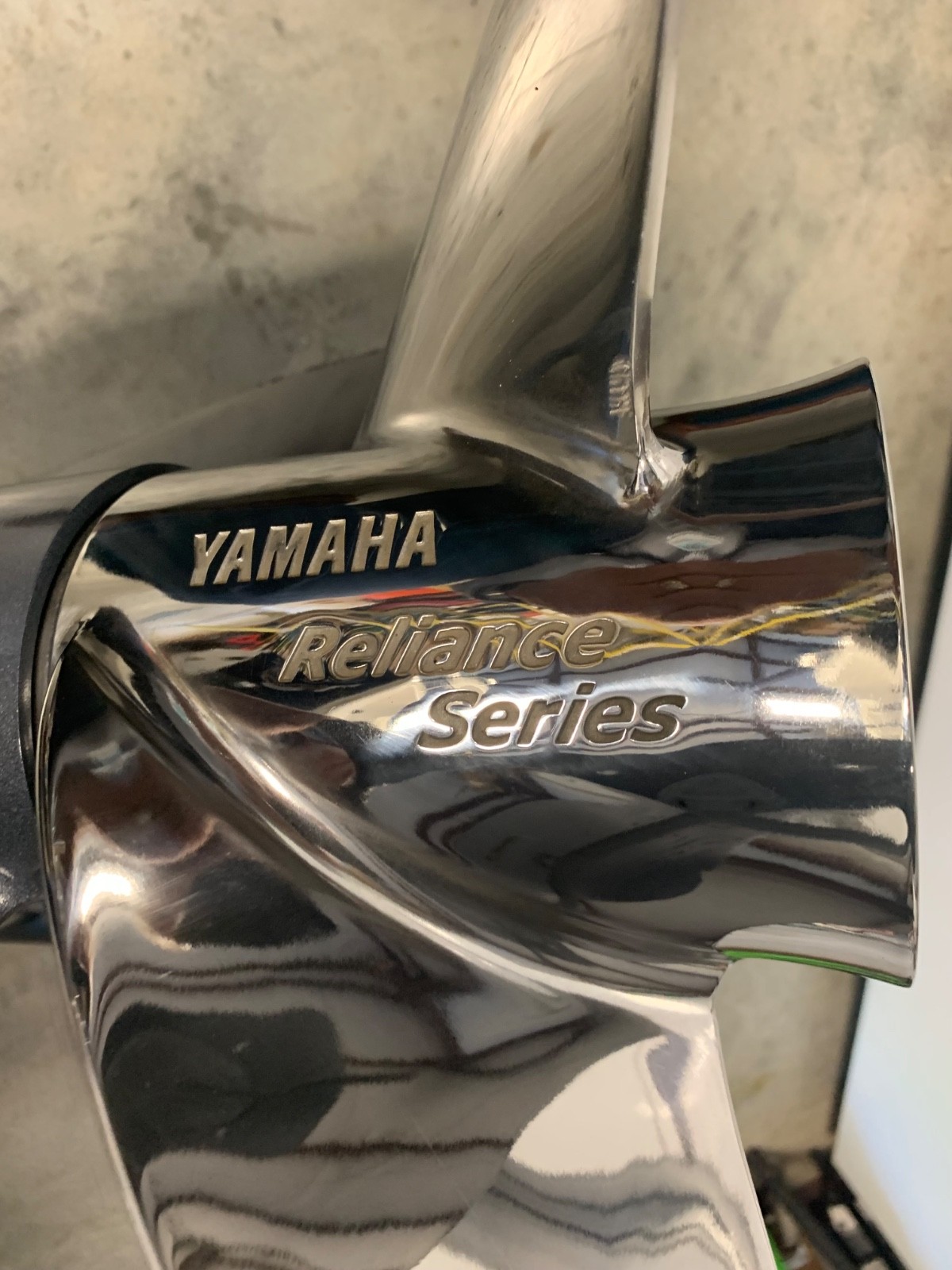 SOLD !!2015 Yamaha Outboard Motor, Freshwater Only, F200XB