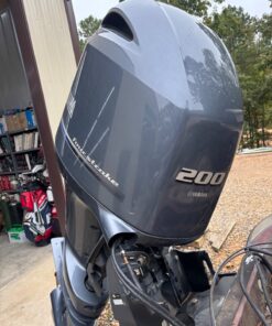 SOLD !!2015 Yamaha Outboard Motor, Freshwater Only, F200XB