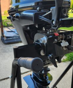 Suzuki 15 HP Four Stroke Outboard Motor - Model DF15AS5 15