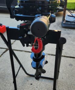Suzuki 15 HP Four Stroke Outboard Motor - Model DF15AS5 15