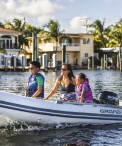 Suzuki 20 HP Outboard Motor - Model DF20AES5