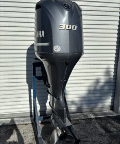 Yamaha F300 300ho 300 Hp Four Stroke outboard Motor F300UCA