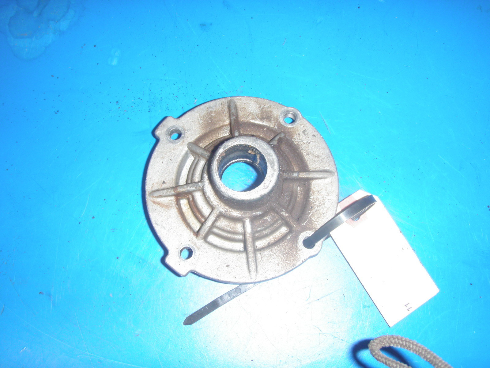 YAMAHA S200 TX RX 1999 OUTBOARD MOTOR CRANK END CAP GOOD USED