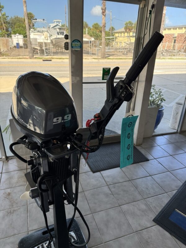 New Yamaha T9.9XPHB 9.9 HP High Thrust 4-Stroke Electric Start Power Tilt 25″ (X) Outboard Motor