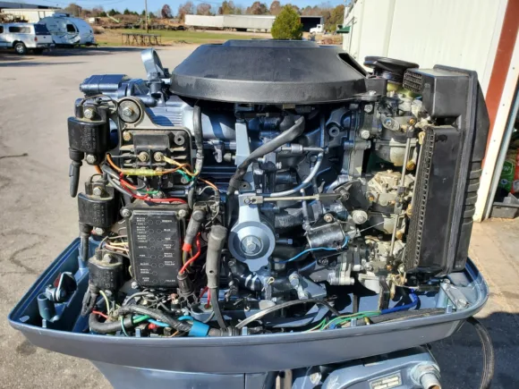 Used 1989 Yamaha 90 HP 3-Cylinder Carbureted 2-Stroke 20″ (L) Outboard Motor