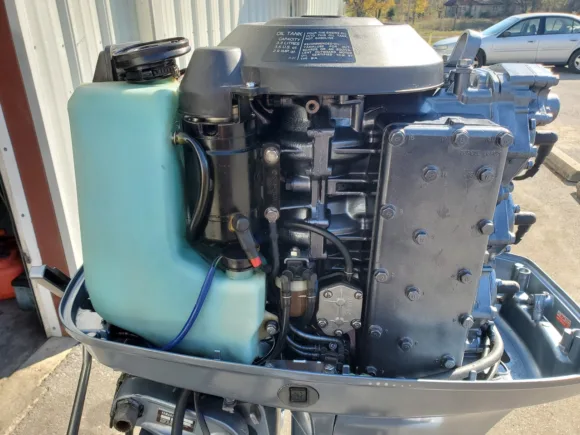 Used 1989 Yamaha 90 HP 3-Cylinder Carbureted 2-Stroke 20″ (L) Outboard Motor
