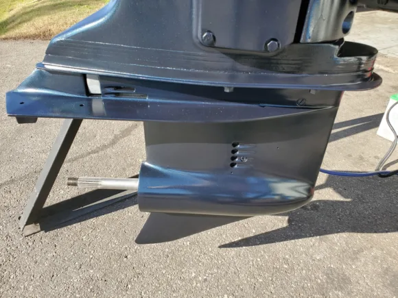 Used 1991 Evinrude XP 150HP V6 Carbureted 2-Stroke Outboard Motor – 20" Long Shaft – Electric Start – Freshwater