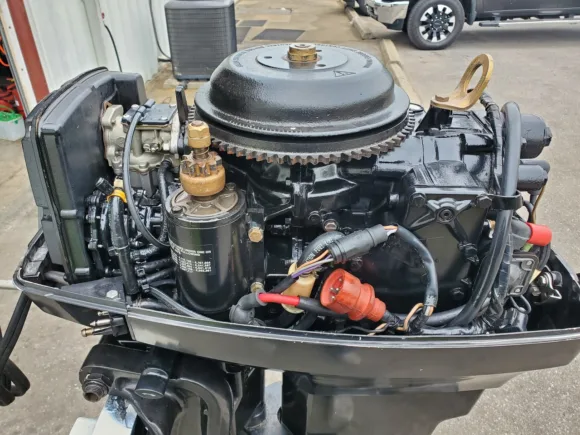 1993 Evinrude Jet Drive 50/35 HP 2-Cyl Carbureted 2-Str 20" (L) Outboard Motor