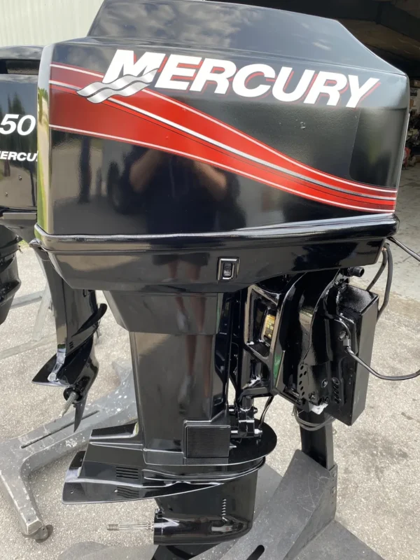 1997 Mercury 60 HP 3-Cylinder Carbureted 2-Stroke 20″ (L) Outboard Motor – Electric Start – Power Trim & Tilt – Freshwater