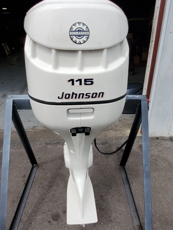 Used 1998 Johnson 115HP 4-Cylinder DFI 2-Stroke Outboard Motor – 20" Long Shaft – Fuel Injected – Freshwater