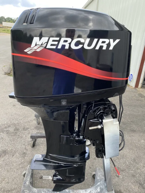 Used 2001 Mercury 50 HP 3-Cylinder Carbureted 2-Stroke 20" (L) Outboard Motor