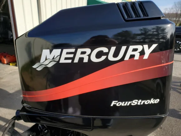 Used 2002 Mercury 90 HP 4-Cylinder Carbureted 4-Stroke 20" (L) Outboard Motor