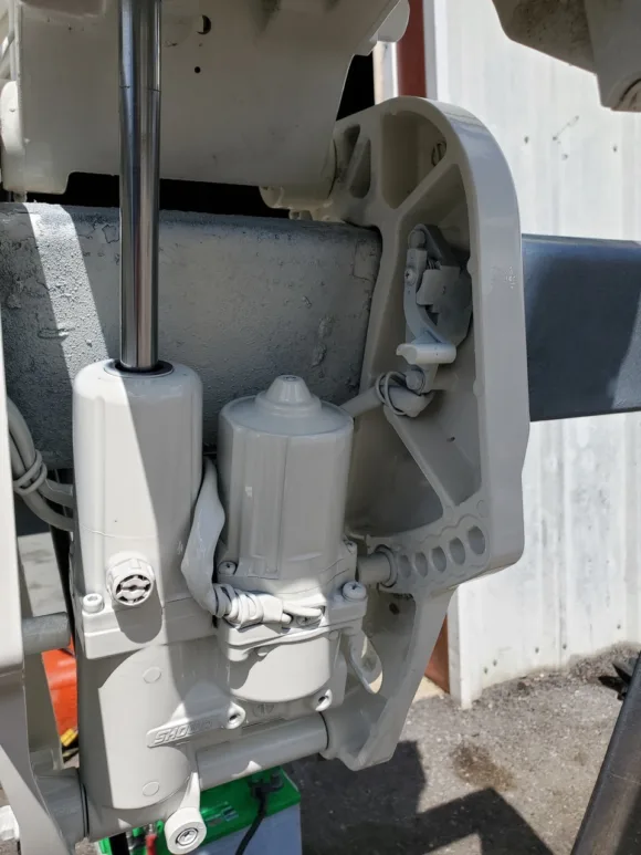 Used 2003 Johnson 50HP 3-Cylinder EFI 4-Stroke Outboard Motor – 20" Long Shaft – 361 Hours – Electric Start