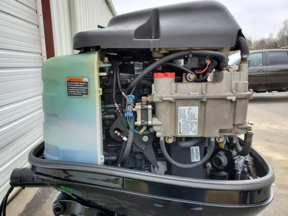 Used 2006 Mercury Optimax 90 HP 3-Cylinder DFI 2-Stroke 20" (L) Outboard Motor