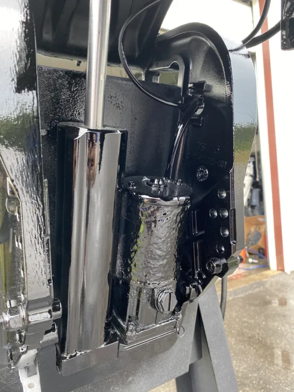 Used 2007 Mercury 60 HP 4-Cylinder EFI 4-Stroke 20" (L) Outboard Motor