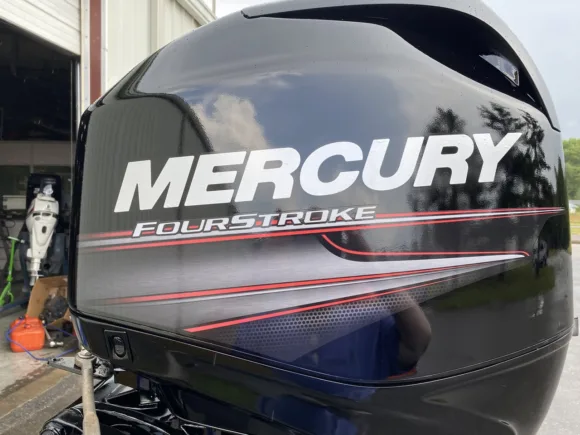 Used 2007 Mercury 60 HP 4-Cylinder EFI 4-Stroke 20" (L) Outboard Motor