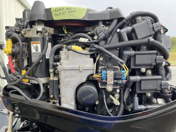 Used 2007 Mercury 60 HP 4-Cylinder EFI 4-Stroke 20" (L) Outboard Motor