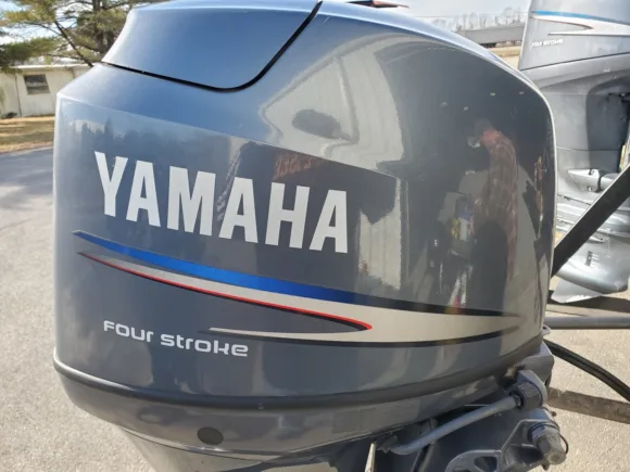Used 2008 Yamaha 50 HP 4-Cylinder EFI 4-Stroke 20″ (L) Outboard Motor