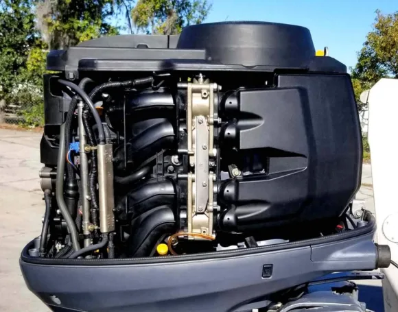 Used 2009 Yamaha 150 HP 4-Cylinder EFI 4-Stroke 25″ (L) Outboard Motor