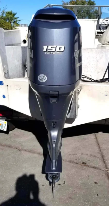 Used 2009 Yamaha 150 HP 4-Cylinder EFI 4-Stroke 25″ (L) Outboard Motor