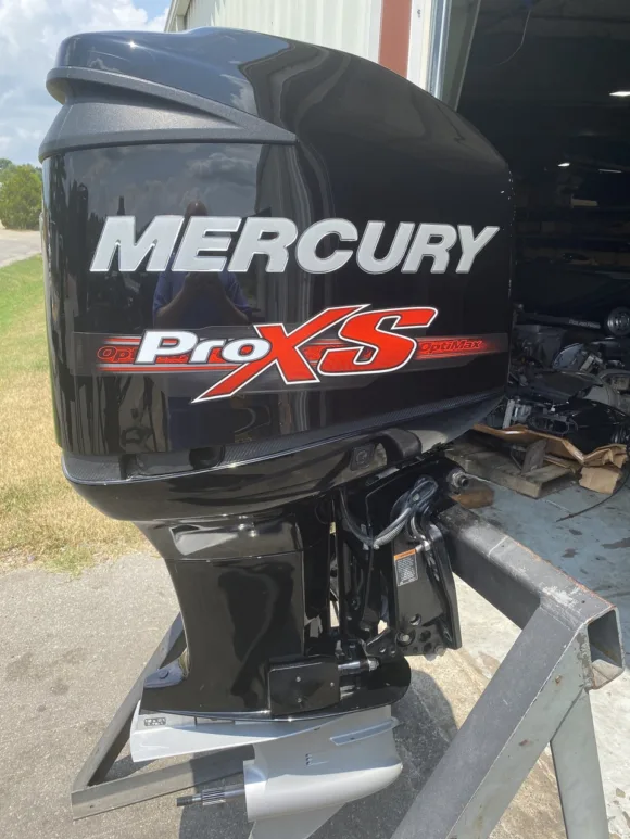 Used 2013 Mercury Pro XS Optimax 250HP V6 DFI 2-Stroke Outboard Motor – 20" Long Shaft – 351 Hours – TorqueMaster 2 Lower Unit