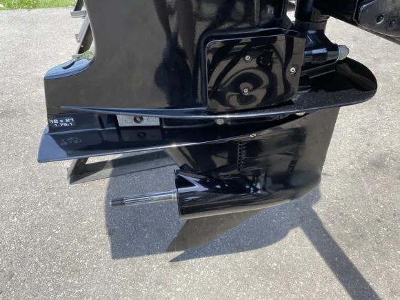 Used 2014 Mercury Pro XS 250HP 3.0L V6 DFI 2-Stroke Outboard Motor – 20" Long Shaft – 360 Hours – Refurbished Powerhead