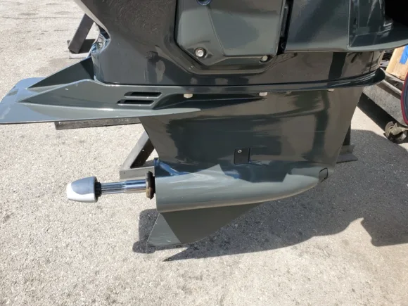 Used 2019 Evinrude E-TEC G2 250 HO V6 DFI 2-Stroke Outboard Motor – 20" Shaft – 82 Hours – Complete Digital Rigging Included