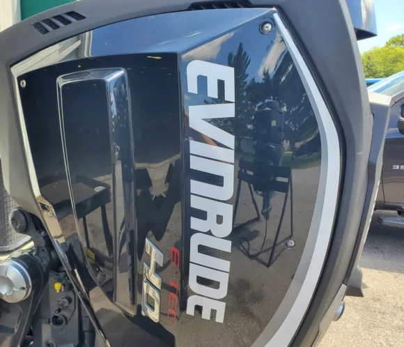 Used 2019 Evinrude E-TEC G2 250 HO V6 DFI 2-Stroke Outboard Motor – 20" Shaft – 82 Hours – Complete Digital Rigging Included