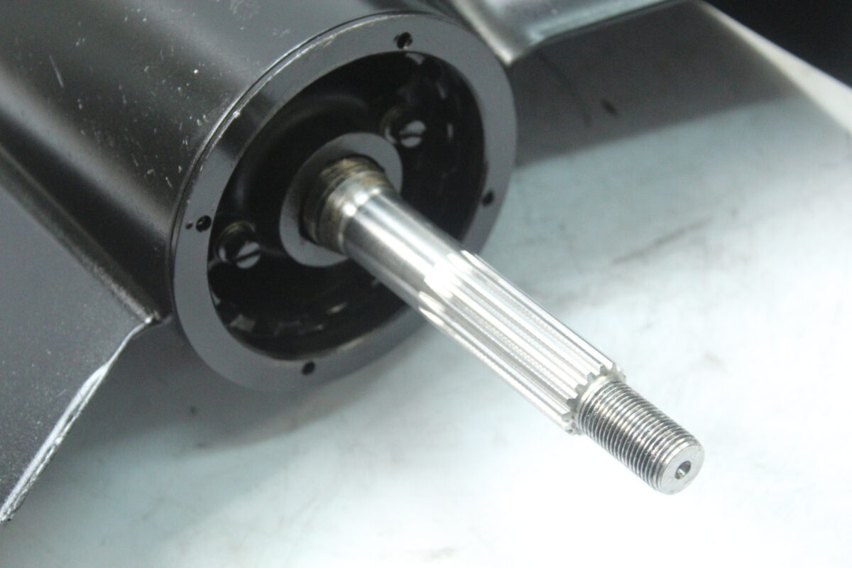 Mercury XXL 30" Offshore Verado Lower Unit | 200–300 HP | 1.85:1 Gear Ratio | Rebuilt