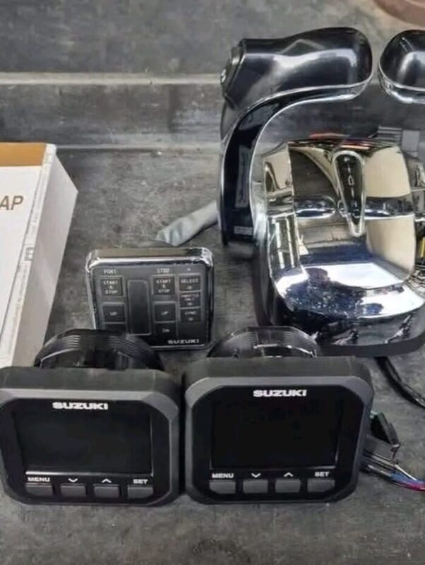 Twin Suzuki 150HP Outboard