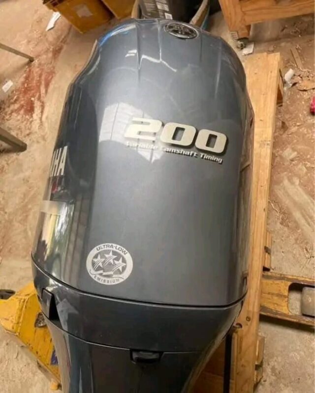 Used 2019 Yamaha F200 200 HP 4-Stroke Outboard Motor – 20" Shaft – 200 Hours
