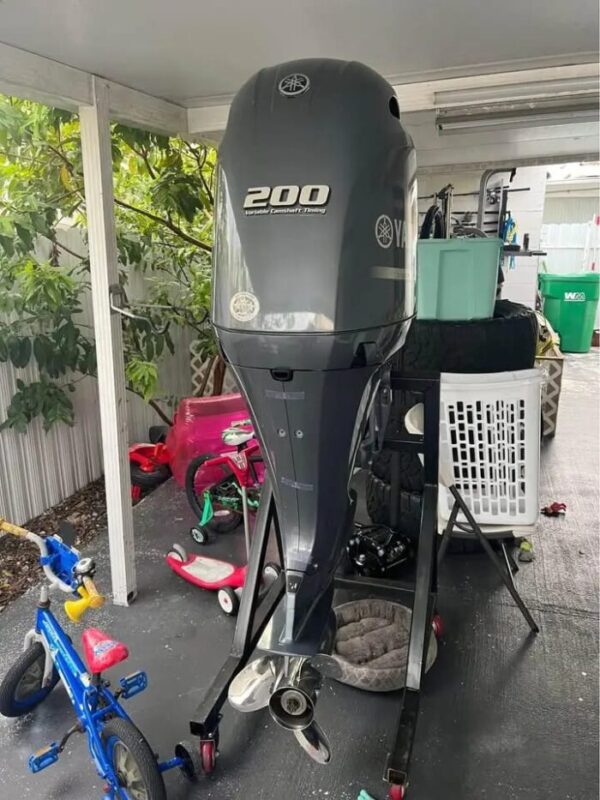 Used 2019 Yamaha F200 200 HP 4-Stroke Outboard Motor – 20" Shaft – 400 Hours