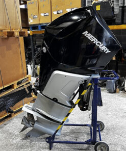 Used 300hp mercury V8 Verado 4 stroke 2020 model, XL or XXL shaft, full brand new rig kit included inc power steering – 300hrs