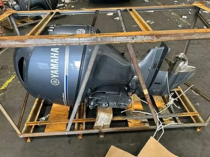 Used Yamaha Twin 115 HP Four-Stroke Outboard Motors – Complete Pair
