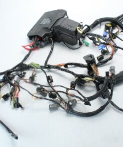 Yamaha Wiring Harness, Fuse Box & Relay Assembly | OEM | Fits 2000–2003 Yamaha 150 175 200 HP Outboards | 1-Year Warranty